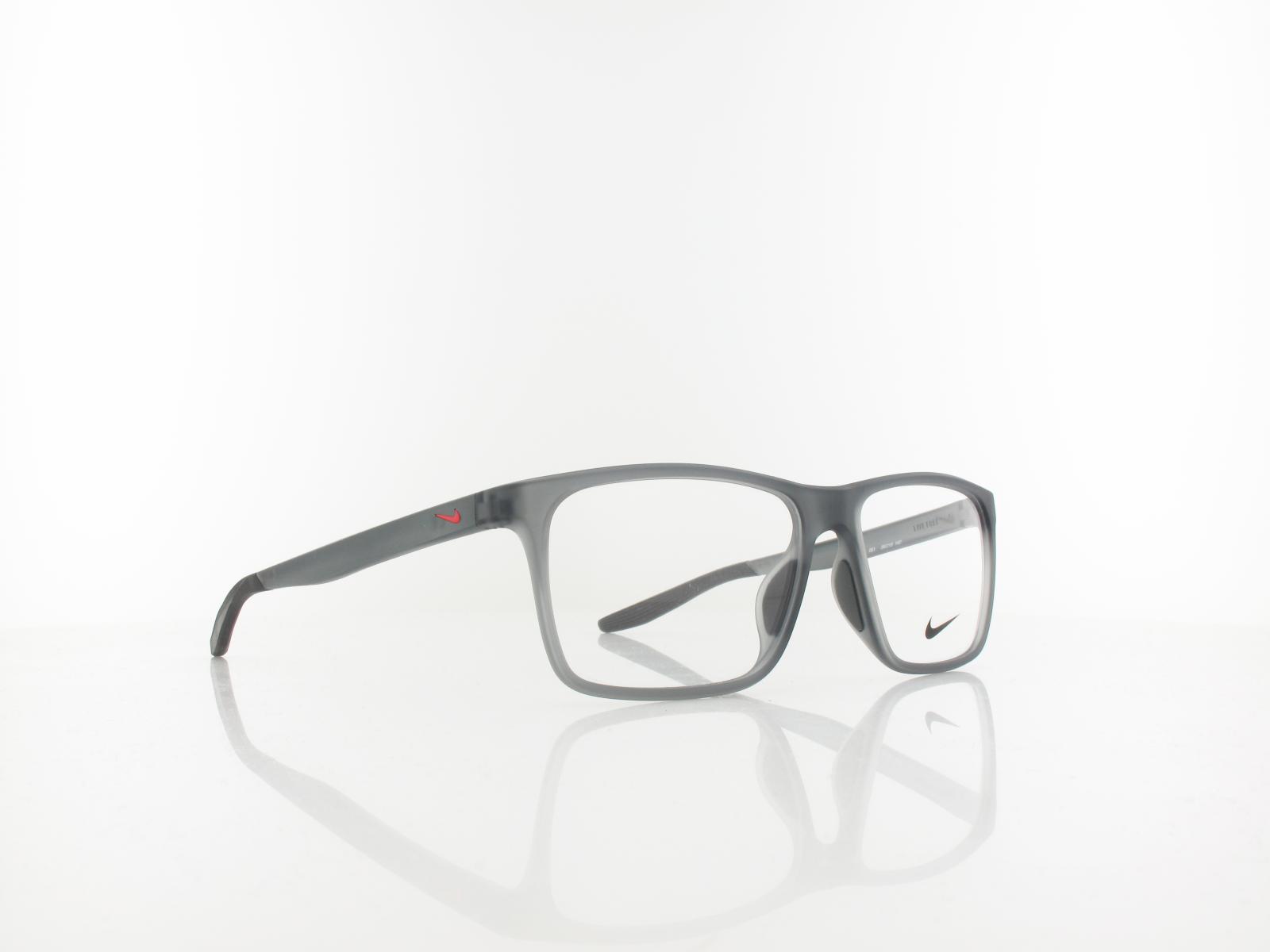 Nike | NK7116 061 56 | matte dark grey black