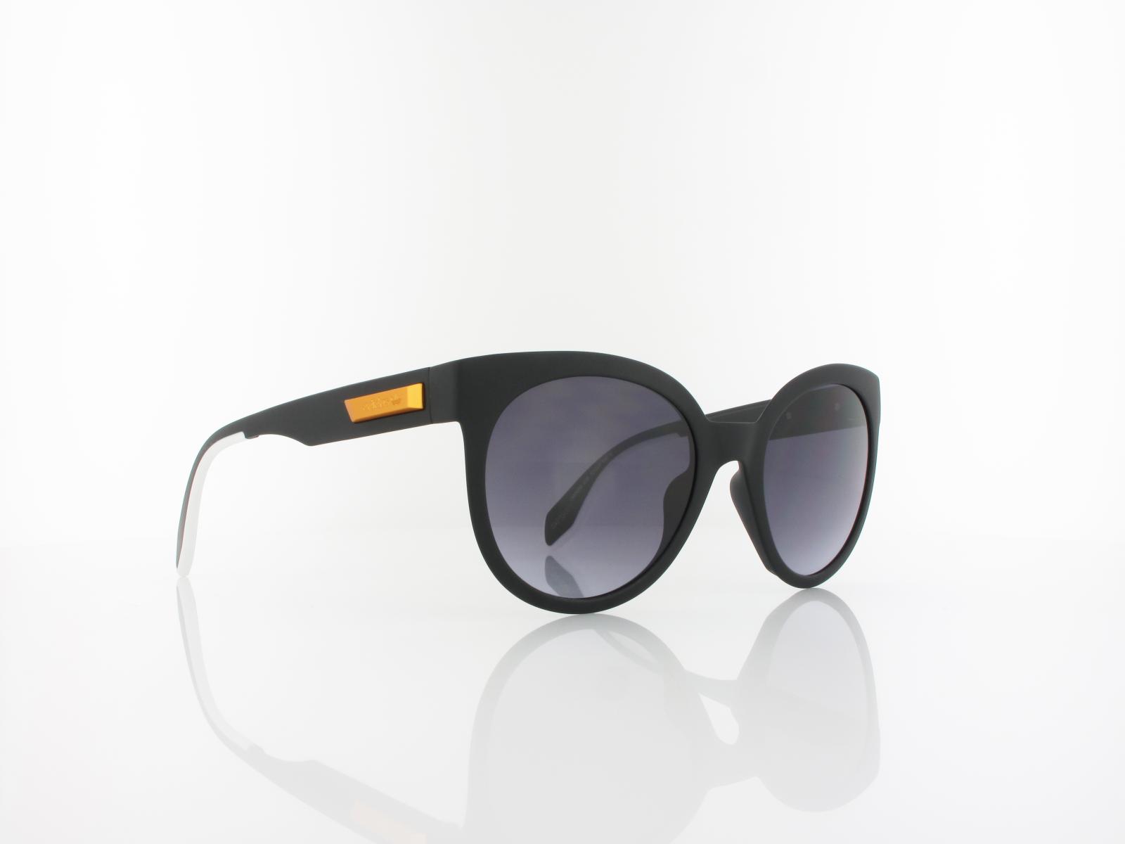 Adidas | OR0068 02B 52 | matte black / gradient smoke