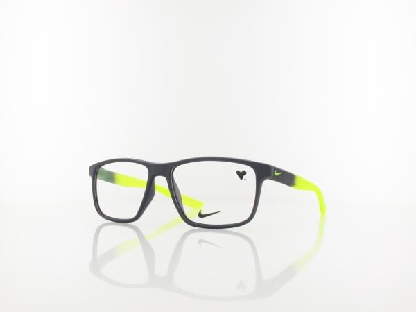 Nike | NK5002 037 51 | matte gridiron fade